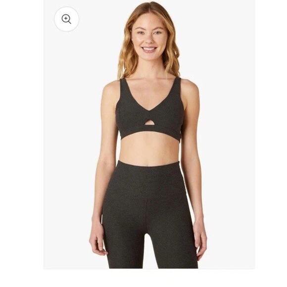 BEYOND YOGA Spacedye CutTo Sports Bra Darkest Night XS NWT $64 MSRP - Picture 1 of 15